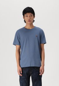 Abercrombie & Fitch 5-Pack Signature Icon Tees - Basic T-shirt - black/scarab/blue/white