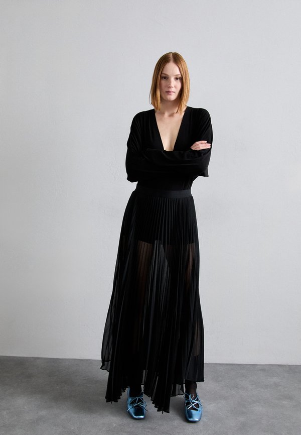 DOLMAN V NECK BODYSUIT - Long sleeved top3