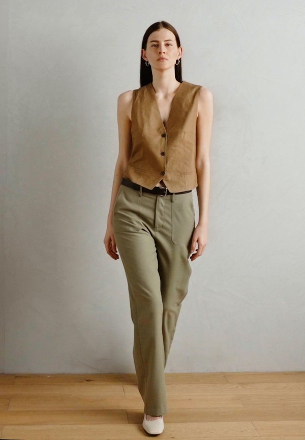 VEST GILET STYLE TAILORED LOOK BUTTONS WELT POCKETS BELT DETAIL - Waistcoat3