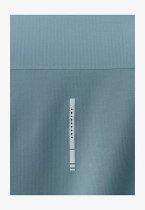 Born Living Yoga Camiseta deportiva - gris