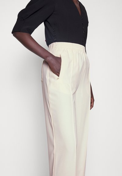 See by Chloé Παντελόνι - light ivory