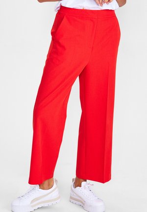 NUDANNY  - Pantalon classique - cherry tomato