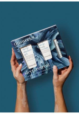 Classificação 13: THIS WORKS - SLEEP RETREAT TRIO GIFT SET - Conjunto de banho e corpo