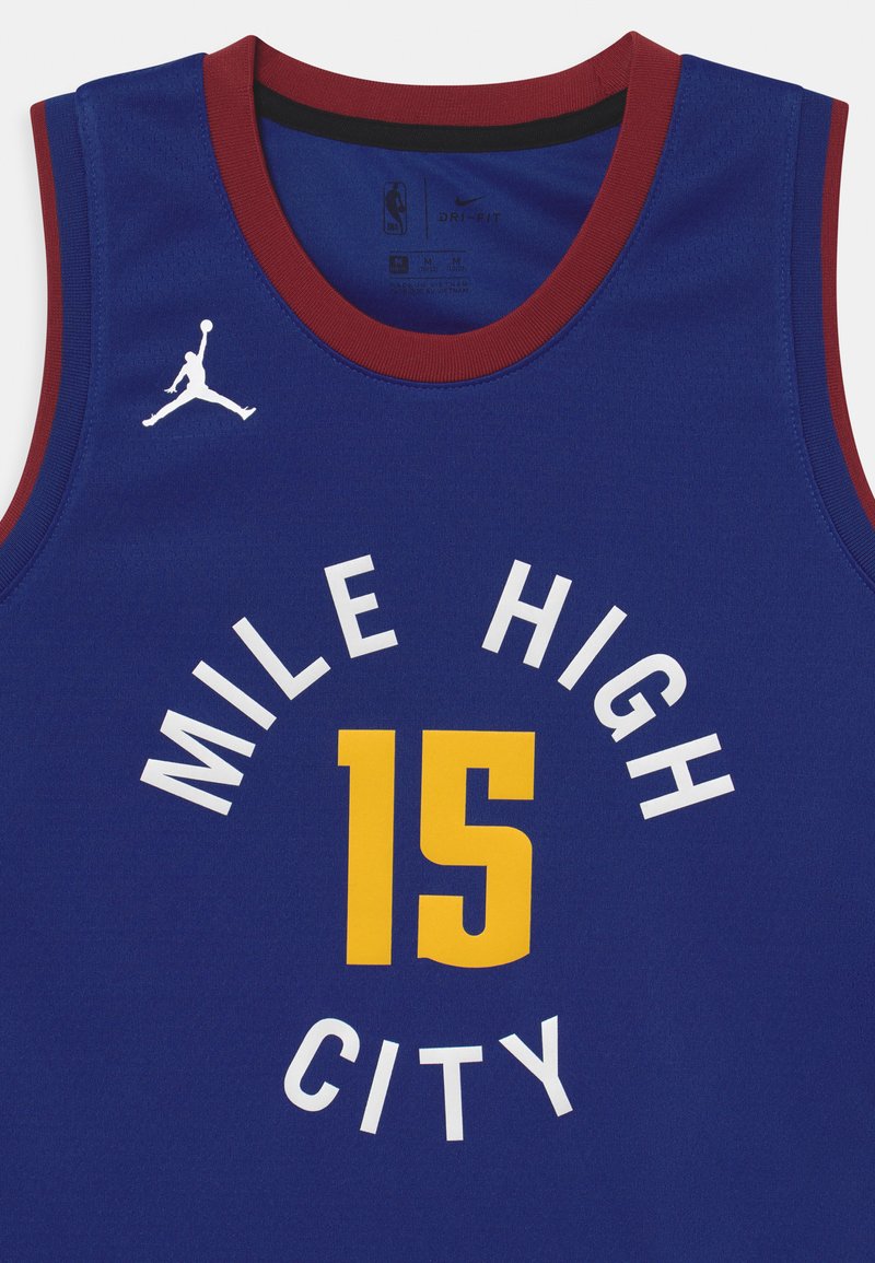 Kinder Sportbekleidung | Nike Performance NBA DENVER NUGGETS JOKIC NIKOLA STATEMENT SWINGMAN UNISEX Vereinsmannschaften rush blu Kinder Sportbekleidung | Nike Performance NBA DENVER NUGGETS JOKIC NIKOLA STATEMENT SWINGMAN UNISEX Vereinsmannschaften rush blu