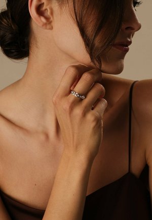 CHRIST, Ring - silver-coloured