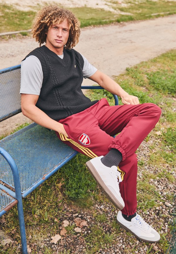 ARSENAL FC UBP PANTS - Club wear - noble maroon3