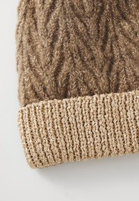 Pieces PCNOHANNA HOOD - Berretto - fossil/gold-coloured