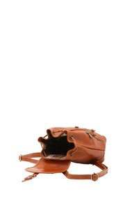 Borsa in pelle marrone con apertura a coulisse, dettaglio con zipper e tracolla regolabile. L'interno presenta una fodera a motivi e una tasca frontale.