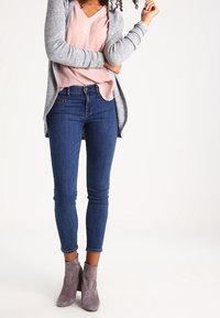 QS Cardigan - grey
