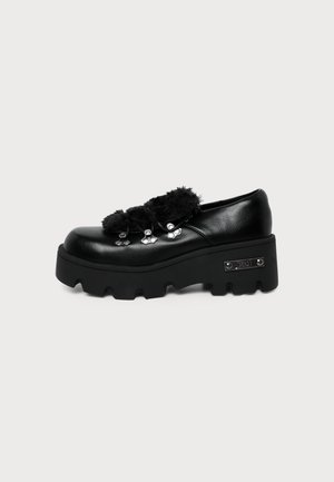 Koi Footwear, HEXAR PLUSH LACE UP SHOES - Маратонки - black