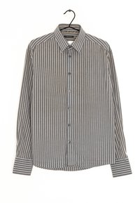 Grå långärmad skjorta med vertikala vita ränder, knappslå framtill och spetsig krage. Mjuk tyg, skräddarsydd passform och manschetter.