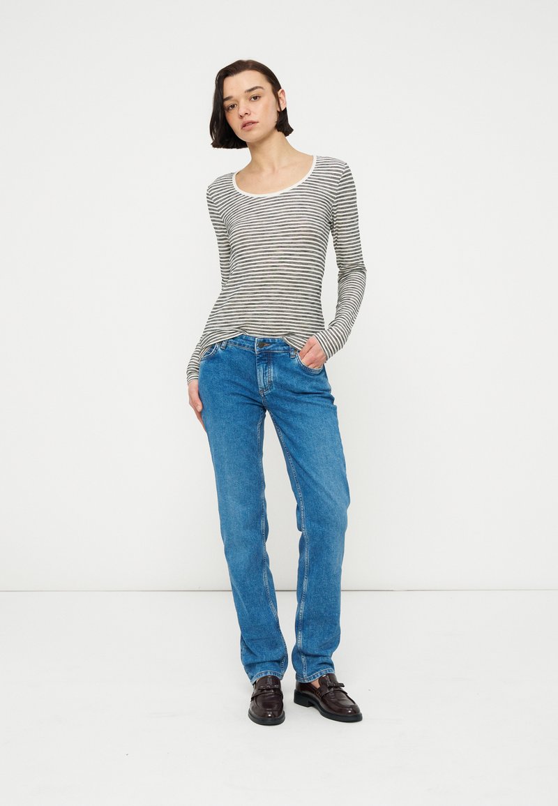 Langarmshirt