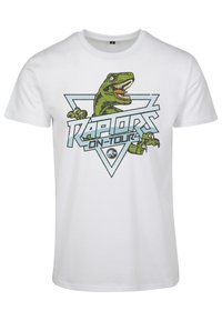 Hvid bomulds t-shirt med et grafisk tryk af en dinosaur og teksten "Raptors On Tour" i blå og sort, indrammet af trekanter.