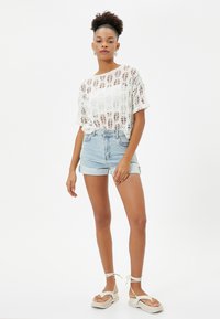 Koton AJOURE CROP biały