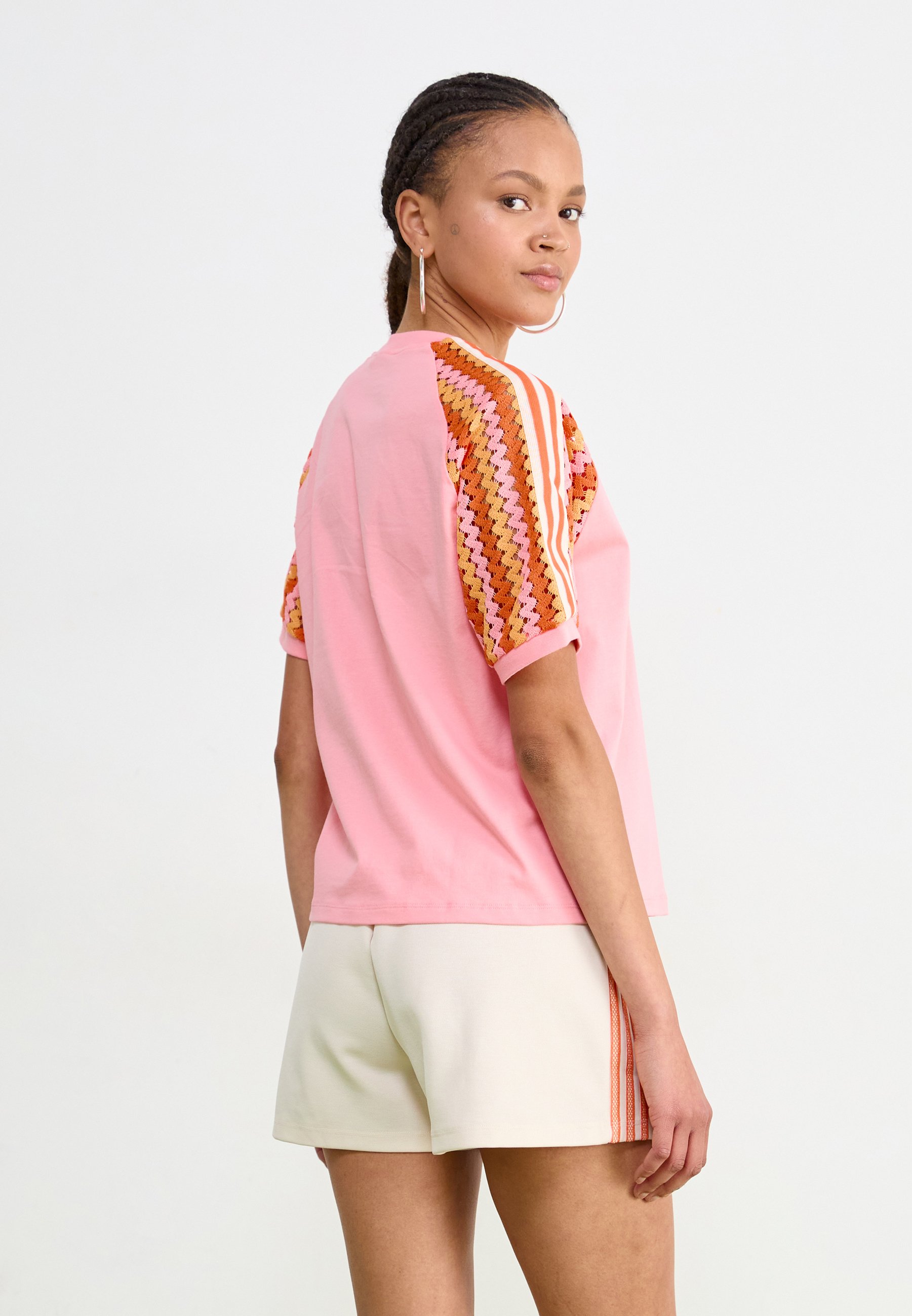 adidas Originals CALI TEE - Print T-shirt - semi pink spark
