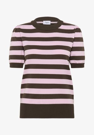 Sweter dzianinowy w paski w kolorze brązowym i różowym. Krótkie bufiaste rękawy, okrągły dekolt oraz gładki ściągacz przy mankietach i dolnej linii. Miękka tekstura.