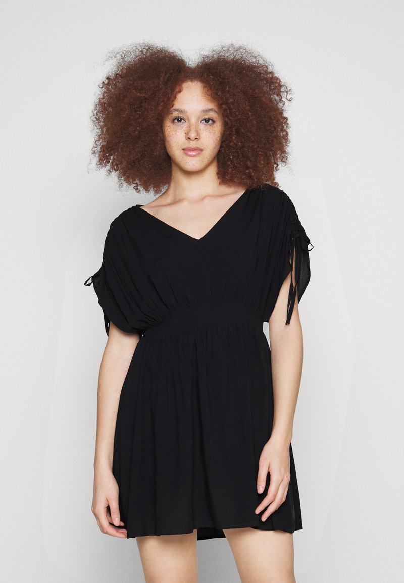 ONLY ONLNOVA LIFE SIRI DRESS SOLID - Φόρεμα ημέρας - black