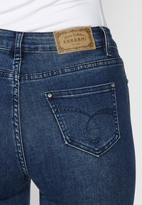 Koroshi Slimfit džínsy - azul osc   dark blue