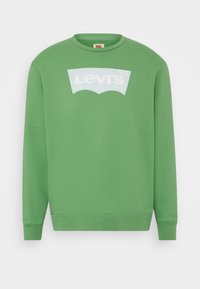 Sweatshirt vert à col rond avec des manches longues et logo Levi's blanc sur la poitrine.