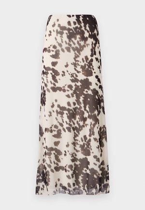 Gonna maxi realizzata in tessuto leggero e trasparente, con una base beige caratterizzata da macchie astratte marrone scuro e un silhouette dritta.