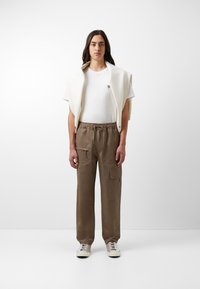 Converse PANT - Cargobroek - mud mask