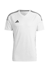 Weißes Sporttrikot mit kurzen Ärmeln aus atmungsaktivem Material, mit V-Ausschnitt, schwarzen Akzenten und drei schwarzen Streifen auf jeder Schulter.