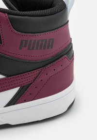 Puma Vysoké tenisky - white