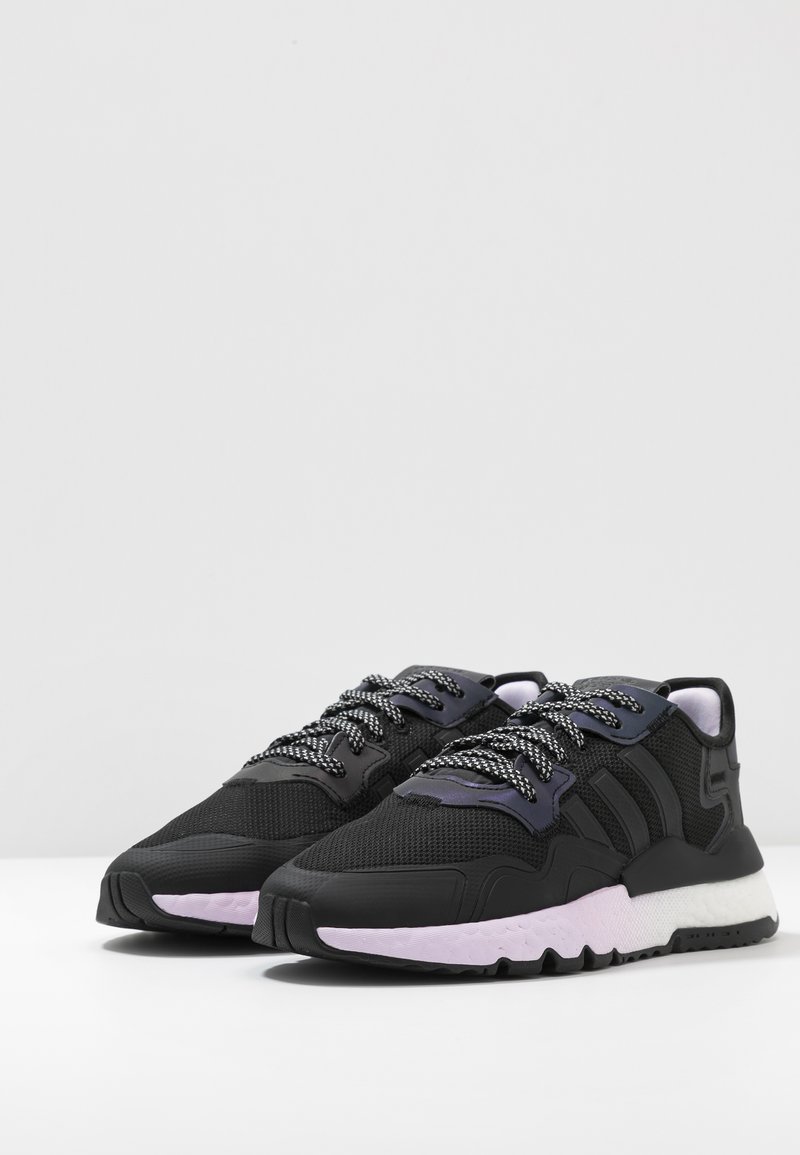 tobillo Cercanamente Disfraces adidas Originals NITE JOGGER - Trainers - core black/footwear white - Zalando.de tobillo Cercanamente Disfraces adidas Originals NITE JOGGER - Trainers - core black/footwear white - Zalando.de