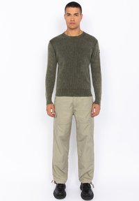 Schott CREWNECK  - Strickpullover - kaki foncé