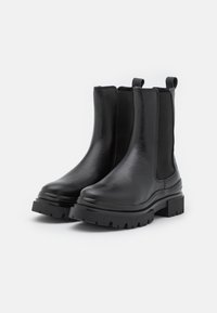Tamaris Botas de tornozelo com plataforma - black