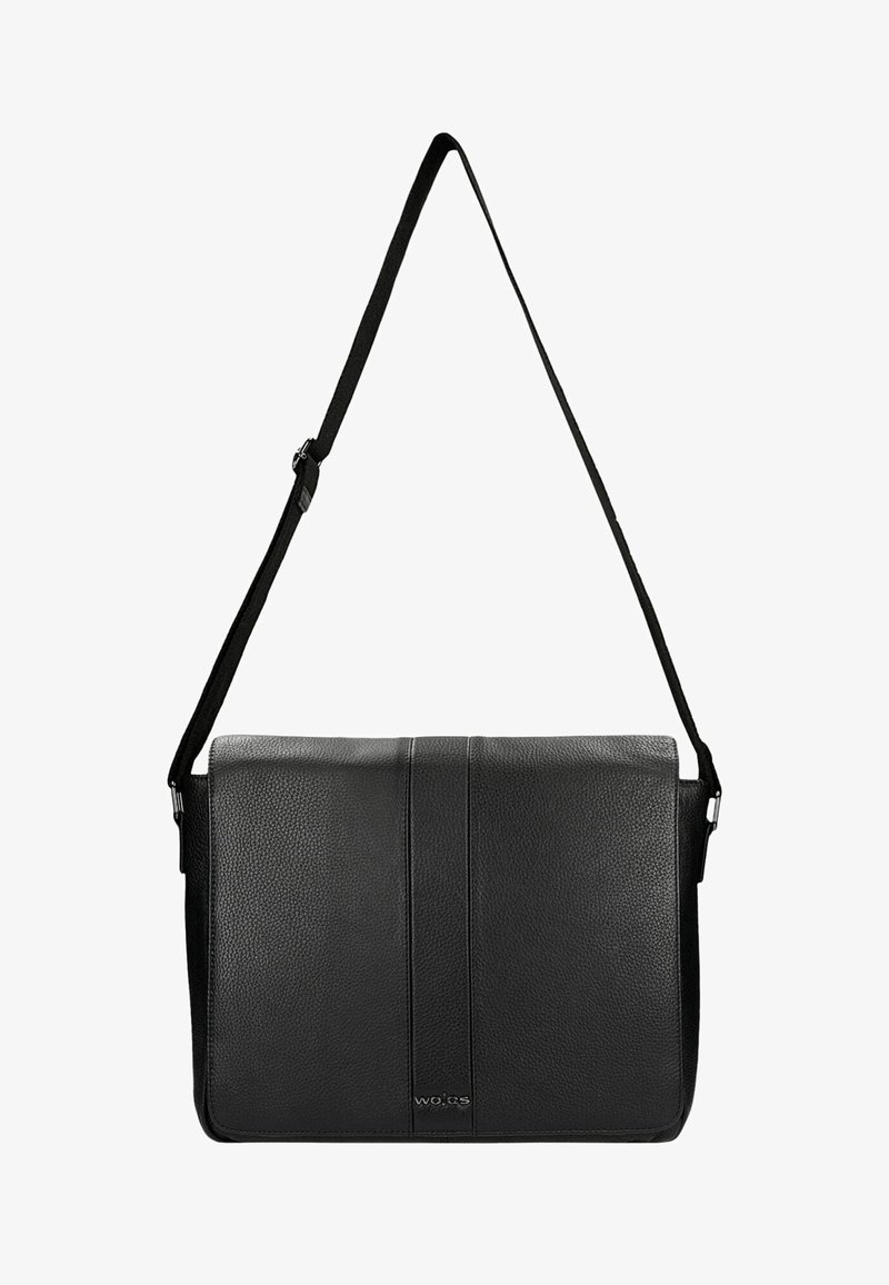 Zwarte leren crossbody boodschappentas met verstelbare riem en subtiele verticale stiksels op de voorflap.