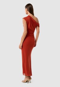 Forever New KERBIE - Rochie cocktail/Rochie petrecere - red