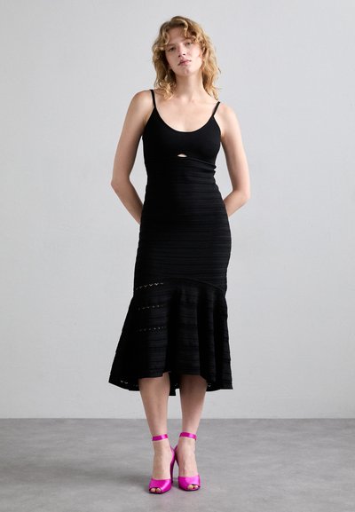 Victoria Beckham CUT OUT DETAIL CAMI DRESS - Robe pull - black