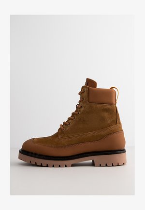 GANT DALMONT - Lace-up ankle boots - tobacco brown
