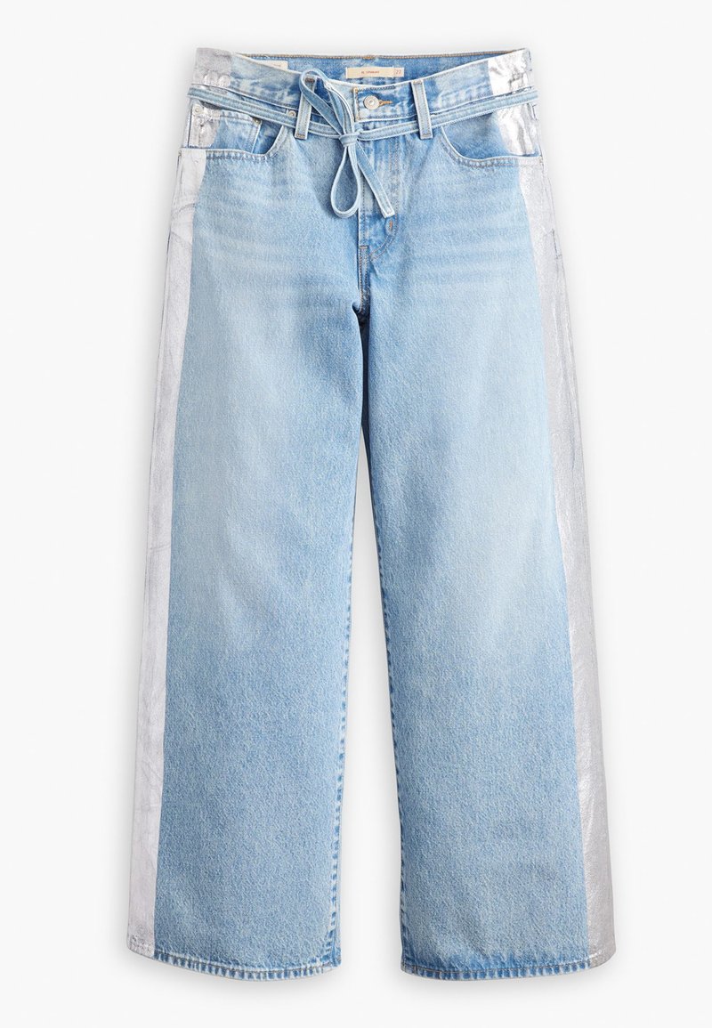 Jeans blu chiaro con una silhouette a gamba ampia, caratterizzati da un pannello laterale argento, una vita con cordino e una texture in denim sfumato.