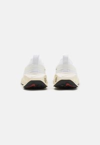 Nike Performance REACTX INFINITY  - Tenisice za cestovno trčanje - white/chrome/sail/coconut milk/team red/black