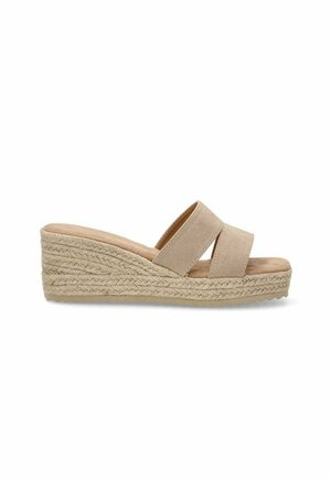 Sandalias de cuña beige con dos tiras de tela entrecruzadas, tacón envuelto en yute, punta abierta y plantilla plana. Superficie texturizada en las tiras.