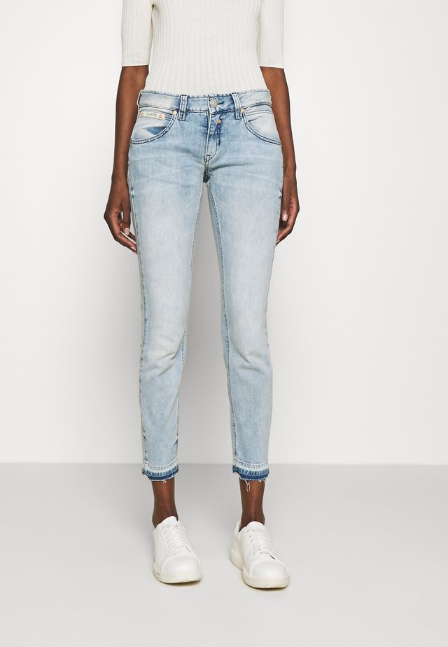 TOUCH CROPPED TOUCH - Jeans slim fit - ice