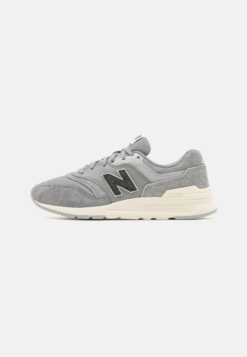 new balance cm997