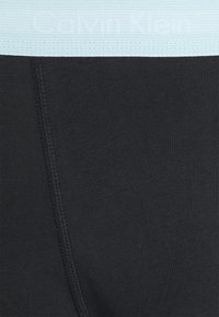 Calvin Klein Underwear TRUNK 3 PACK COTTON STRETCH - Cuecas boxer - b rain dance/black/ivory