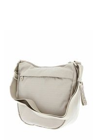 Beige Schultertasche mit weichem Textur, verstellbarem Tragegurt, Reißverschluss und subtiler Markenkennzeichnung. Sie hat eine abgerundete Form und ein minimalistisches Design.