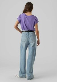 Vero Moda VMAVA PLAIN - T-shirt - bas - paisley purple
