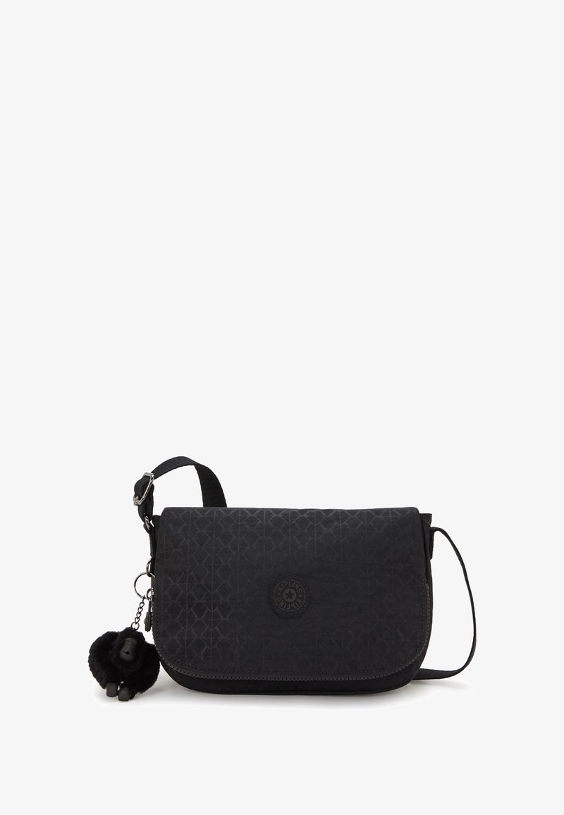 Borsa a tracolla nera con un motivo geometrico, chiusura con zip e un charm pendente morbido. Realizzata in tessuto resistente con una tracolla regolabile.