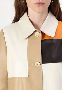 Marc Cain Chaqueta de cuero - multi coloured