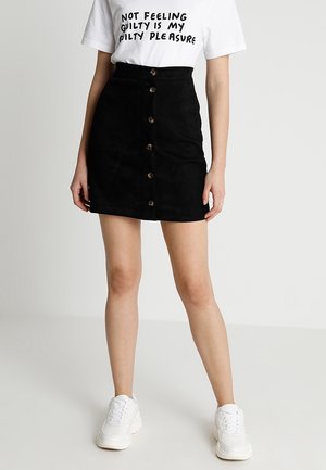 Falda acampanada - black