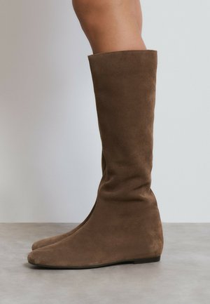 Botas - taupe