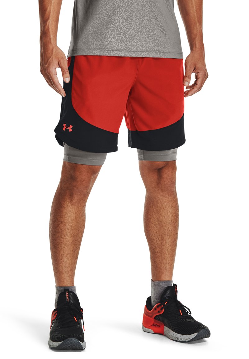 Herren Sportbekleidung | Under Armour HIIT kurze Sporthose radiant red / black / phoenix fire/rot - PT80040 Herren Sportbekleidung | Under Armour HIIT kurze Sporthose radiant red / black / phoenix fire/rot - PT80040