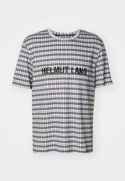 T-shirt à manches courtes à carreaux en noir, blanc et gris, avec "HELMUT LANG" brodé en noir sur la poitrine.
