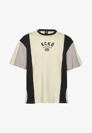 Lühikeste varrukatega kreemja, musta ja halli värvi blokkt-särk; esitletud must "ECKŌ unlimited" logo rinnal; puuvillane materjal.