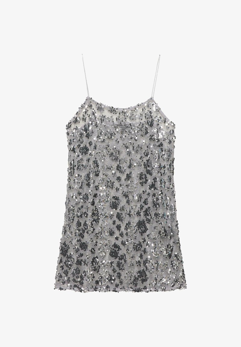 Srebrny top na ramiączkach z cekinami, o dopasowanym kroju, z cienkimi, regulowanymi ramiączkami oraz teksturowaną powierzchnią z wzorem przypominającym panterę.